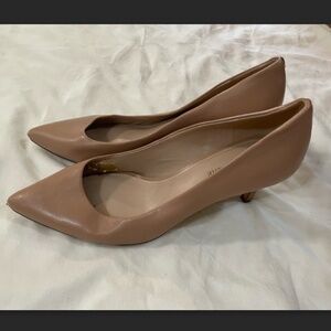Tan Heels